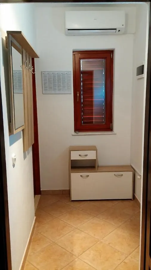 Apartman Korotaj, Okrug Gornji, Ciovo Trogir Croatia